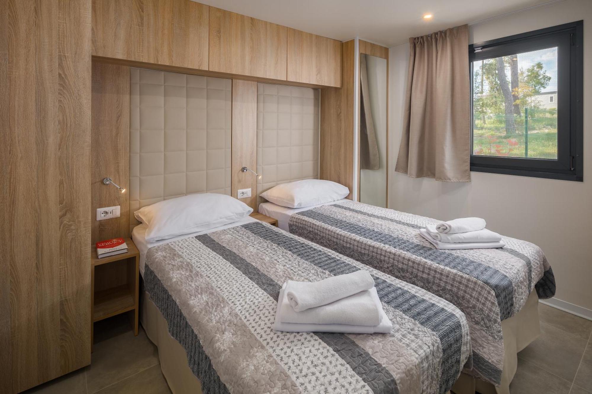 Holiday park Premium Homes Santa Marina, Lanterna