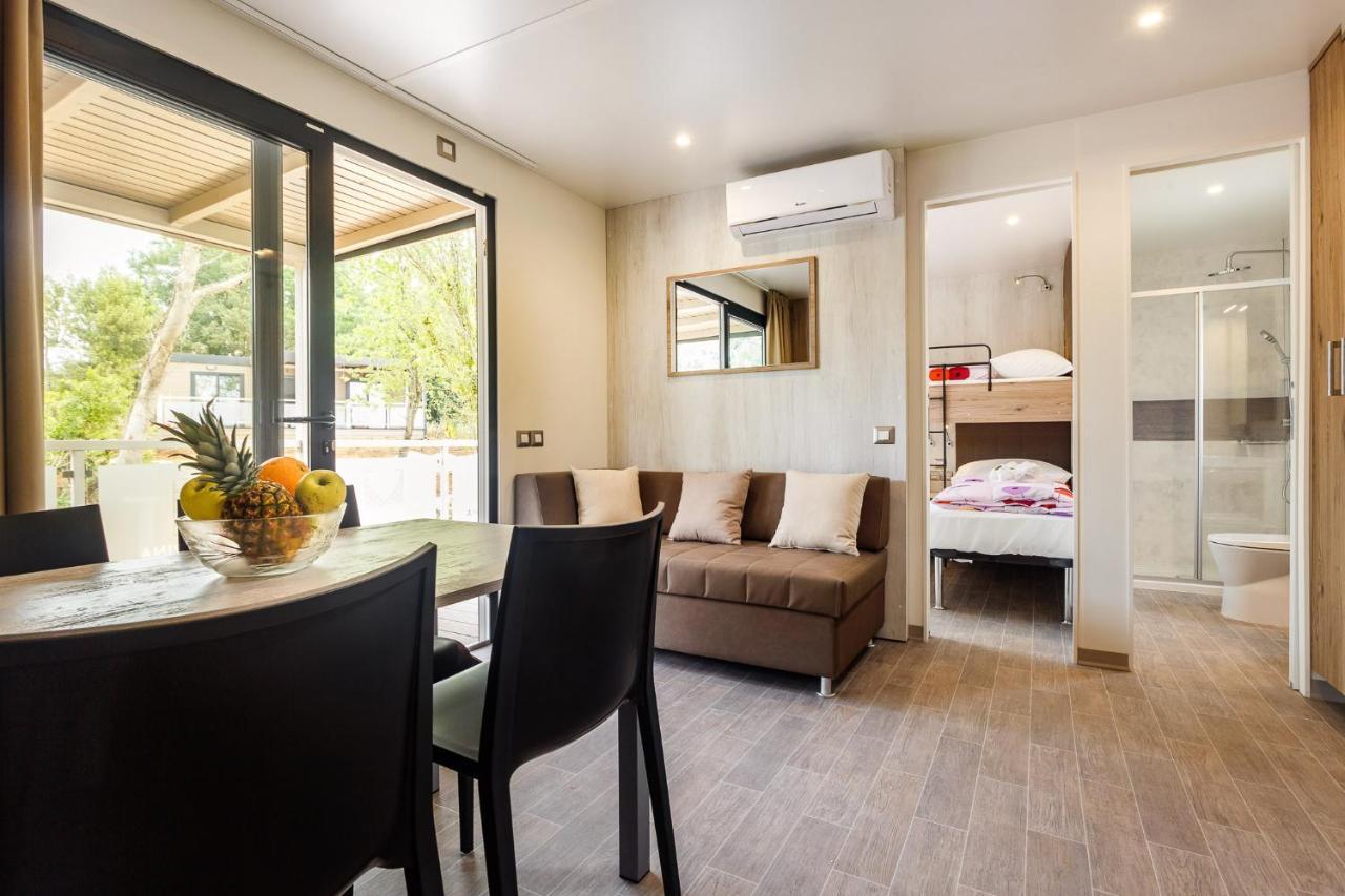Holiday park Premium Homes Santa Marina, Lanterna 5*