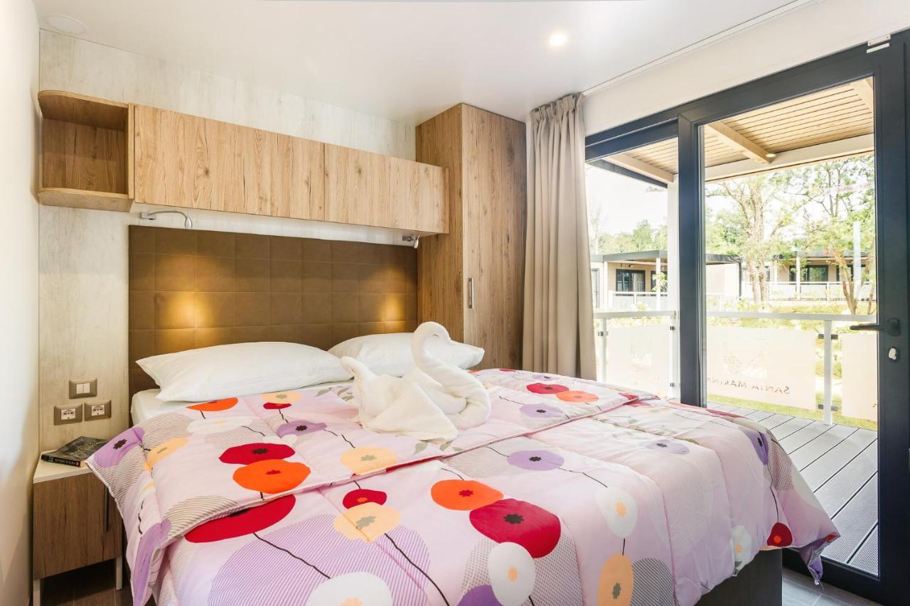 Holiday park Premium Homes Santa Marina, Lanterna