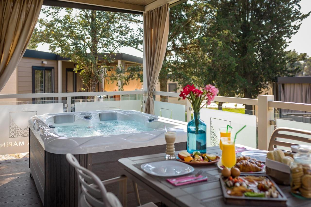 Semesterpark Premium Homes Santa Marina, Lanterna 5*